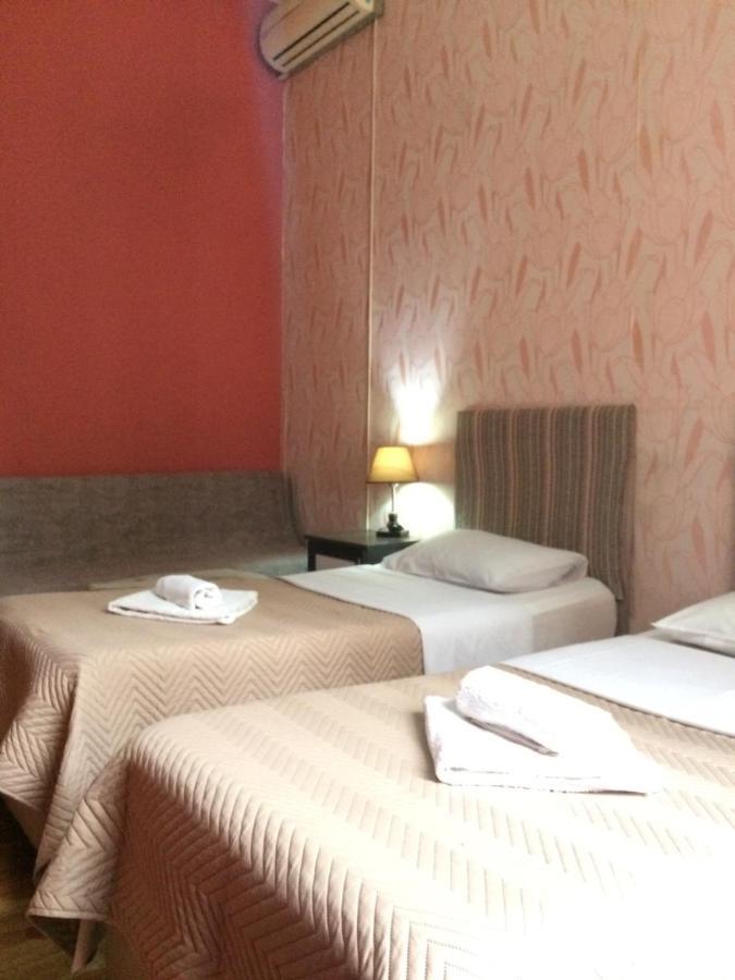 Hotel Albatros 巴统 外观 照片