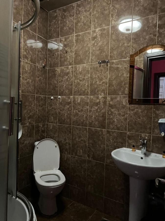 Hotel Albatros 巴统 外观 照片