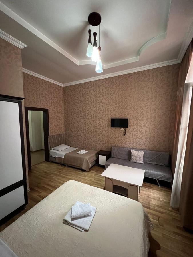 Hotel Albatros 巴统 外观 照片