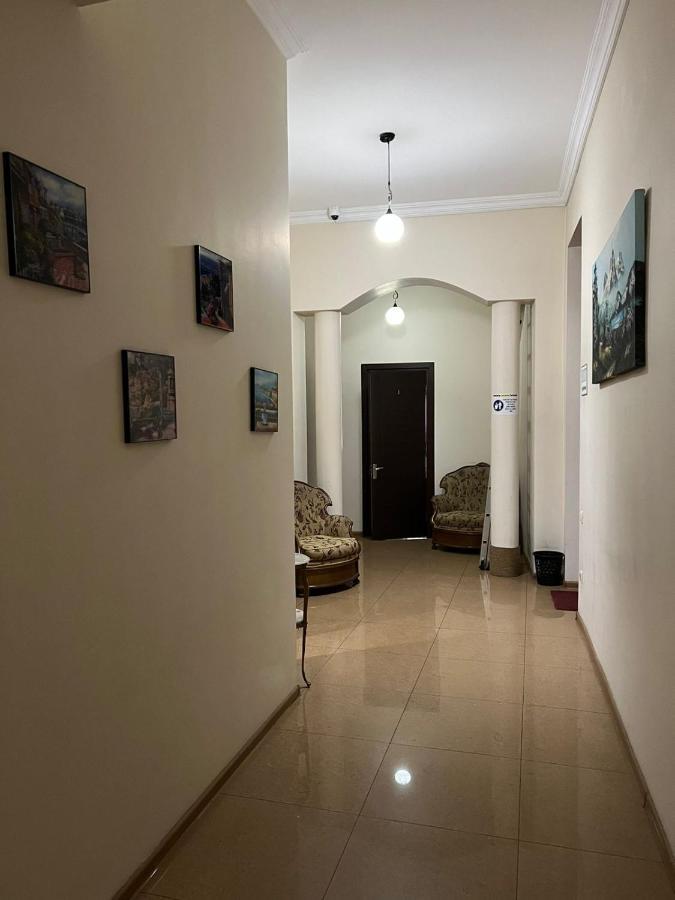 Hotel Albatros 巴统 外观 照片